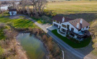 388 Old Clyde Park Road, Livingston MT 59047