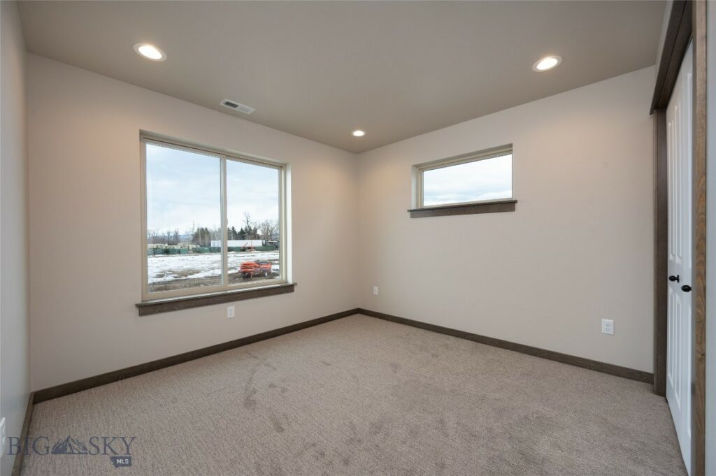 39 Canvasback Avenue, Bozeman MT 59718