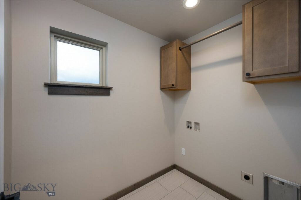 39 Canvasback Avenue, Bozeman MT 59718