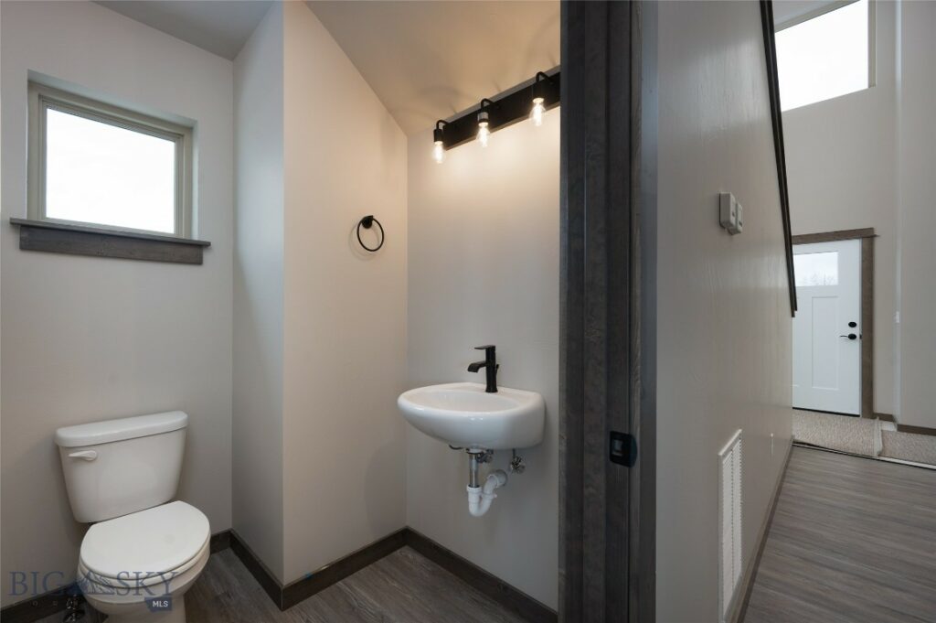 39 Canvasback Avenue, Bozeman MT 59718