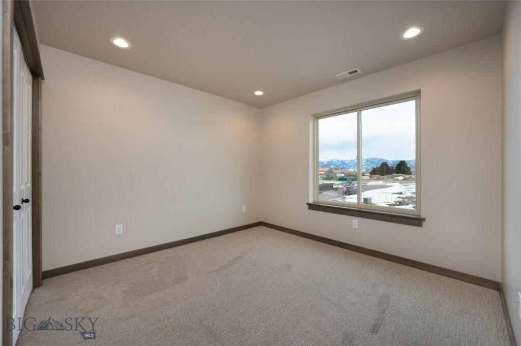 39 Canvasback Avenue, Bozeman MT 59718