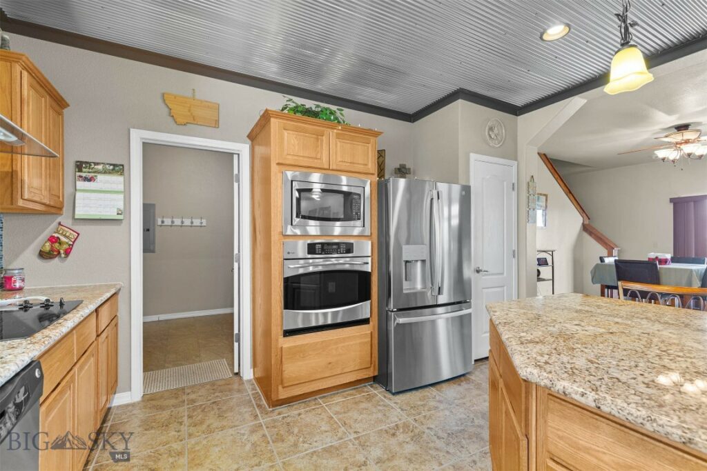 395 Parker Drive, Belgrade MT 59714