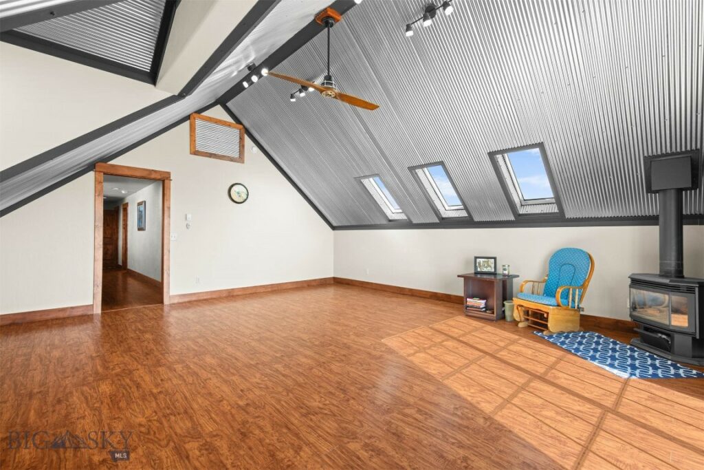 395 Parker Drive, Belgrade MT 59714