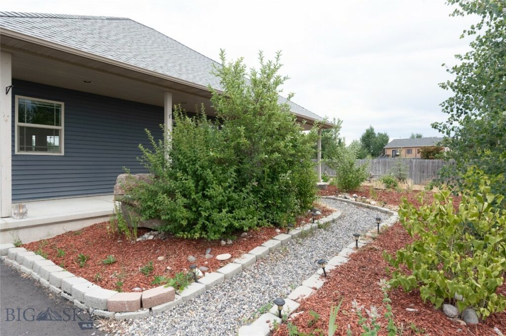 396 Buckskin Road, Belgrade MT 59714
