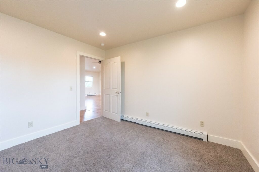 396 Buckskin Road, Belgrade MT 59714