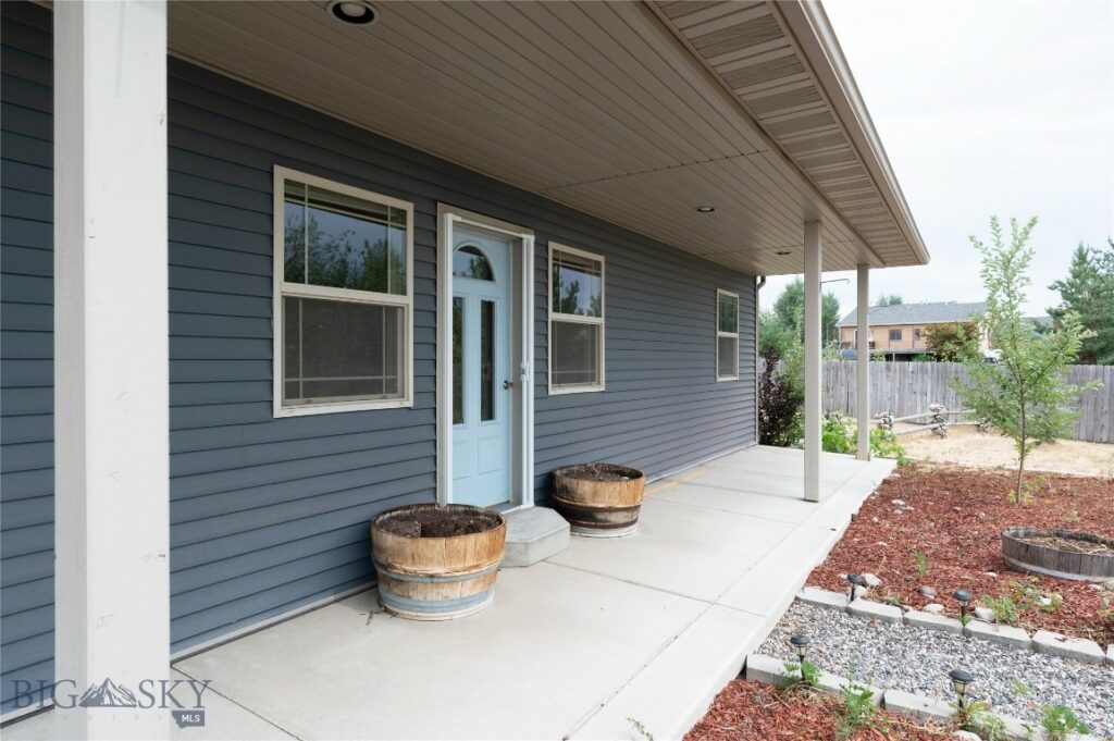 396 Buckskin Road, Belgrade MT 59714