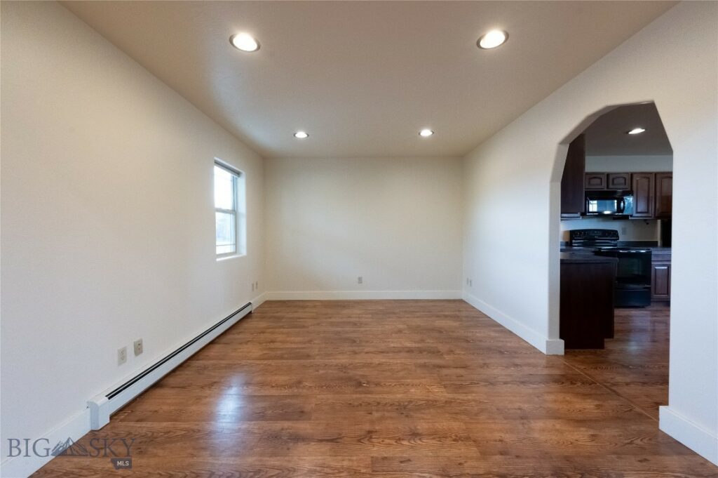 396 Buckskin Road, Belgrade MT 59714