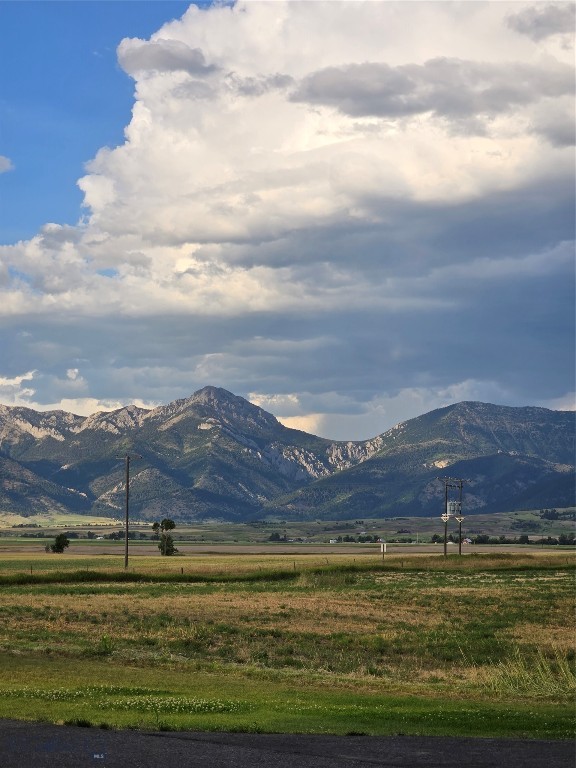 3961 Penwell Bridge Road, Belgrade MT 59714