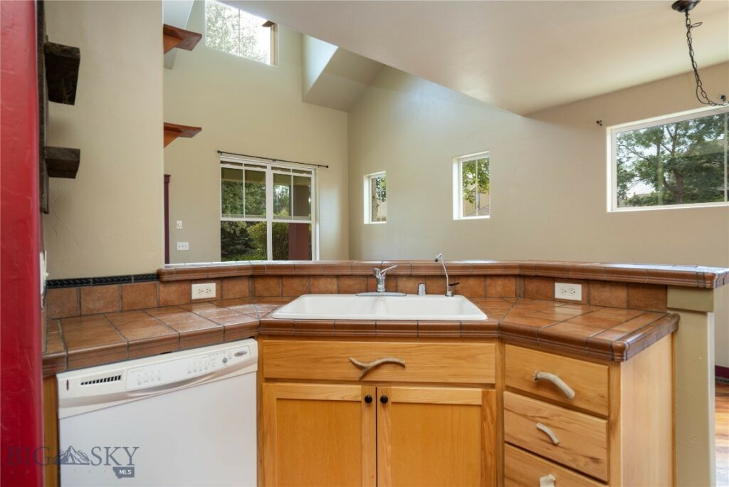3977 Bosal Street, Bozeman MT 59718