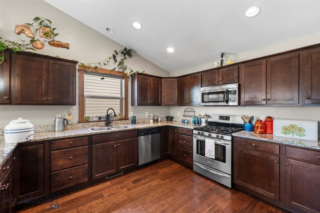 399 Ramshorn Peak Lane, Bozeman MT 59718
