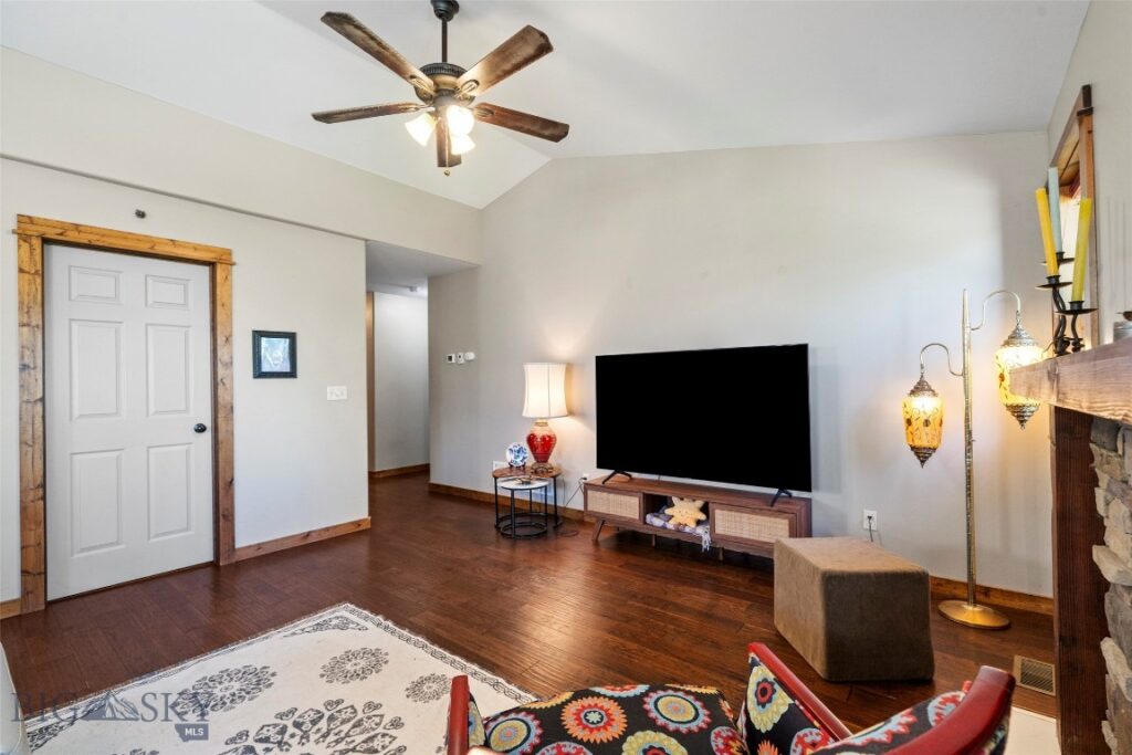 399 Ramshorn Peak Lane, Bozeman MT 59718