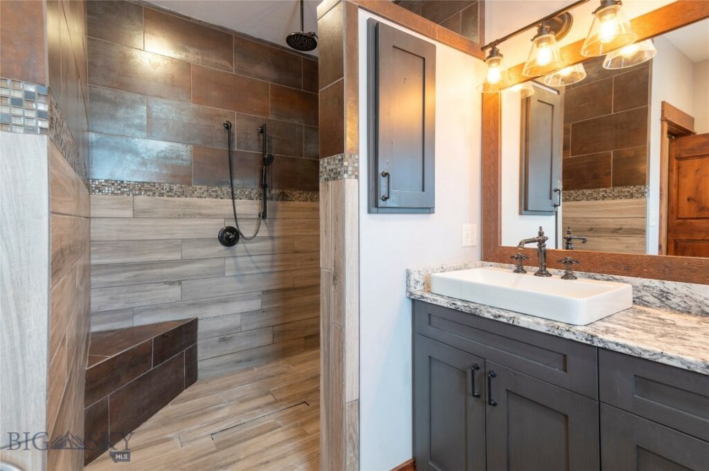 4 Rattlesnake Road, Livingston MT 59047