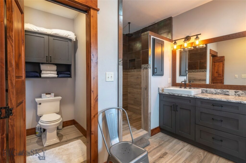 4 Rattlesnake Road, Livingston MT 59047