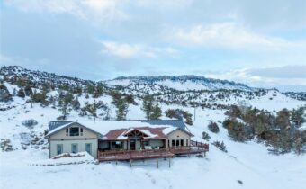 4 Rattlesnake Road, Livingston MT 59047