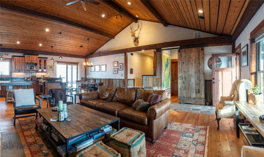 4 Rattlesnake Road, Livingston MT 59047