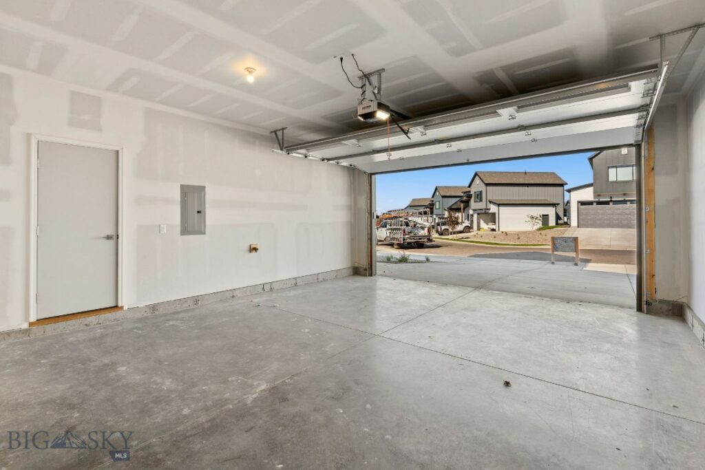 40 Horseshoe Loop, Bozeman MT 59718