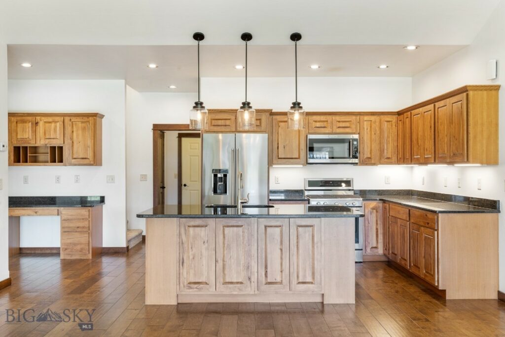 400 Parklands Trail, Bozeman MT 59718