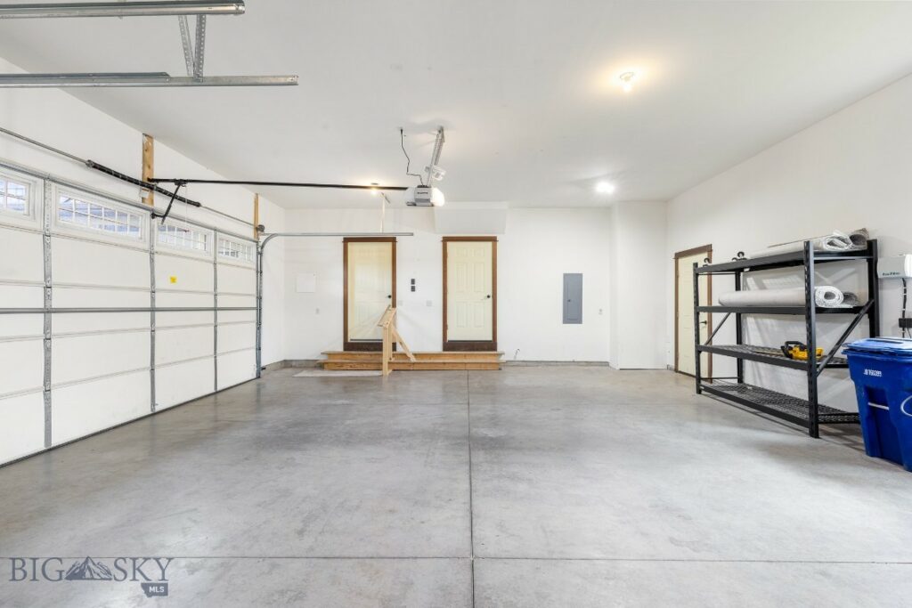 400 Parklands Trail, Bozeman MT 59718
