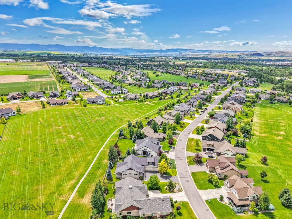 400 Parklands Trail, Bozeman MT 59718