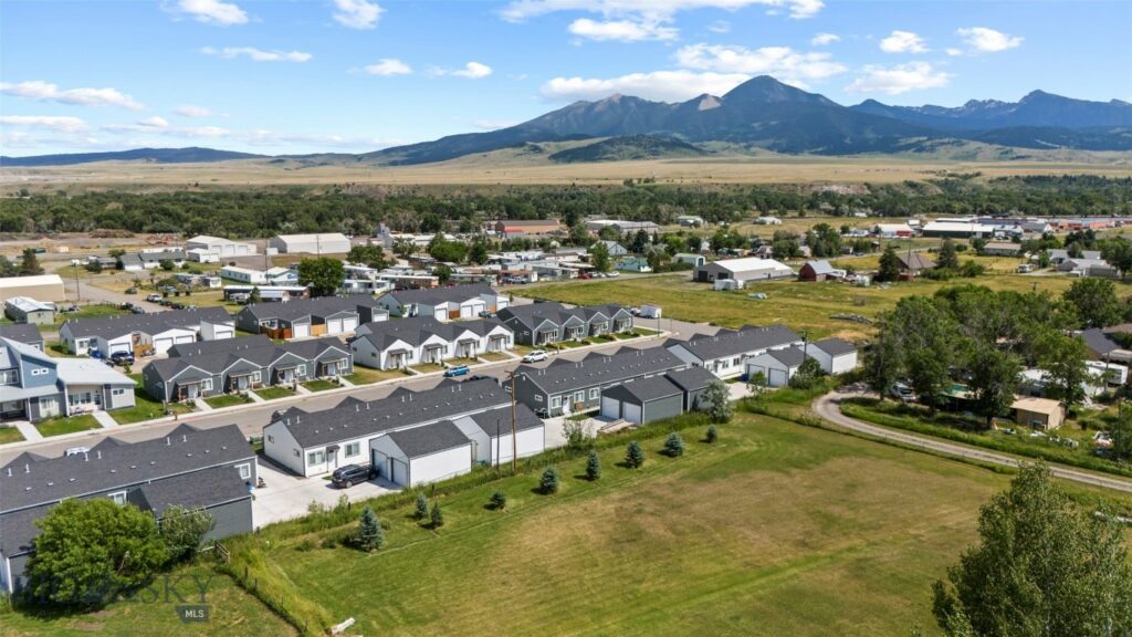 402 Brookline Street, Livingston MT 59047