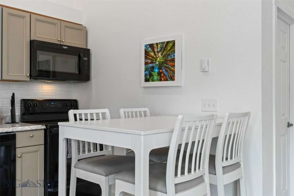 402 Brookline Street, Livingston MT 59047