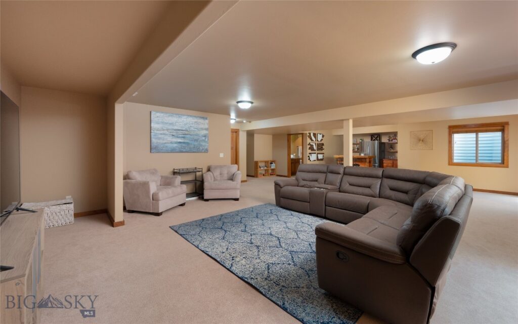 402 Circle F Trail, Bozeman MT 59718