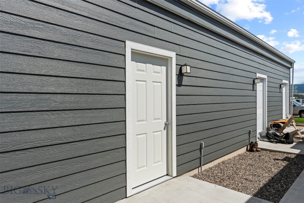 402 Brookline, Livingston MT 59047