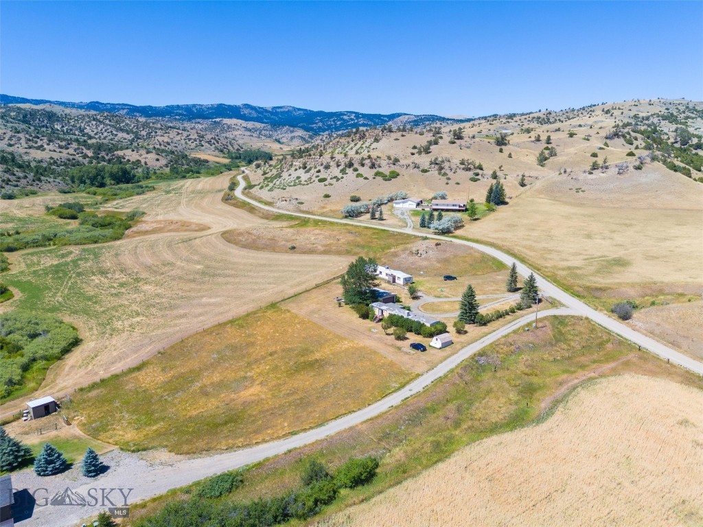 403 Fleshman Creek Road, Livingston MT 59047