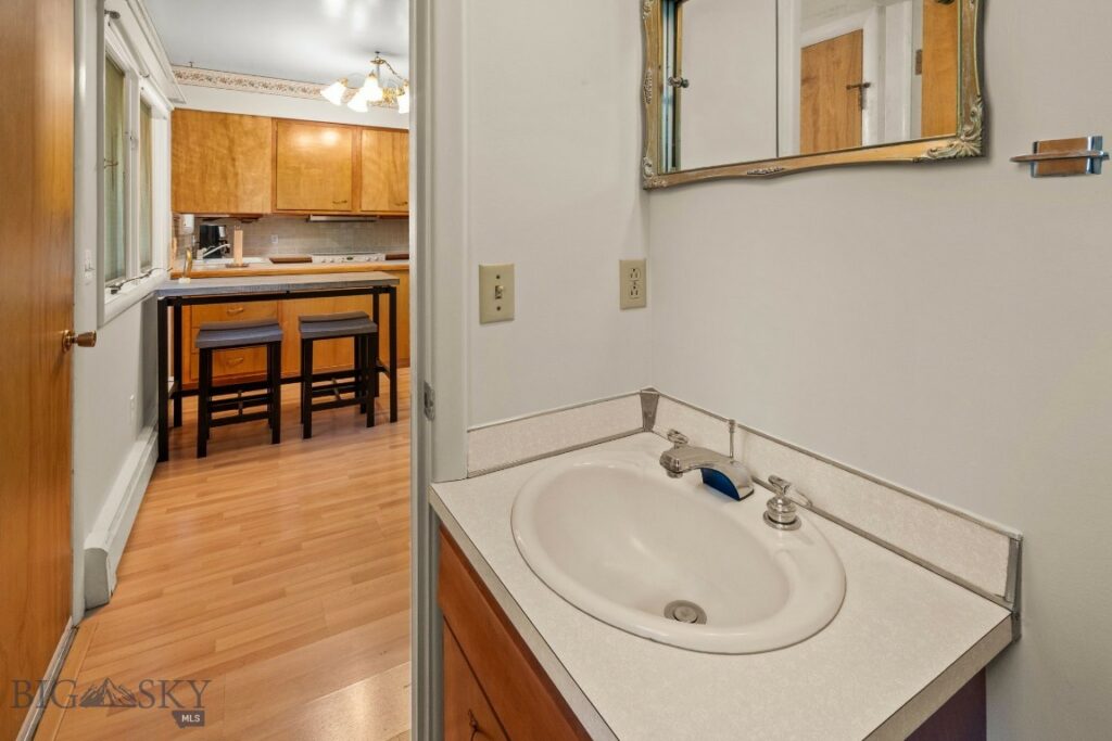403 N 18th Avenue, Bozeman MT 59715