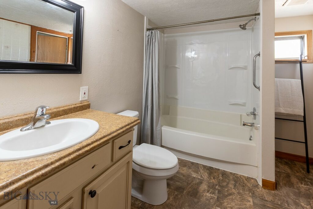 403 Southwood Drive, Belgrade MT 59714