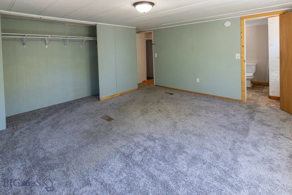 403 Southwood Drive, Belgrade MT 59714