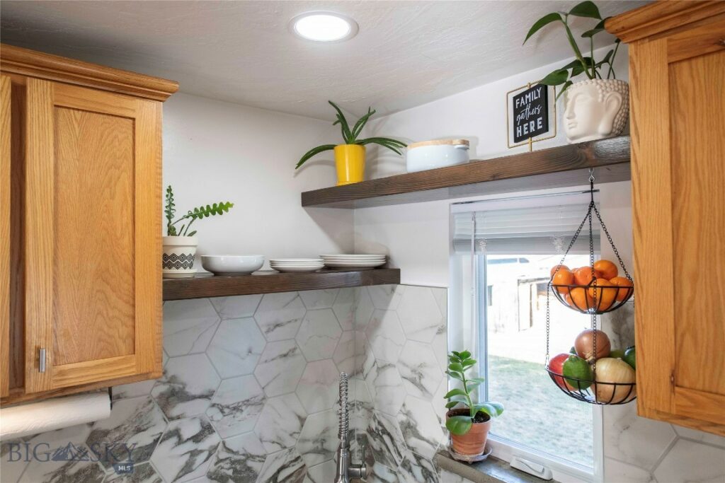 405 N Weaver, Belgrade MT 59714
