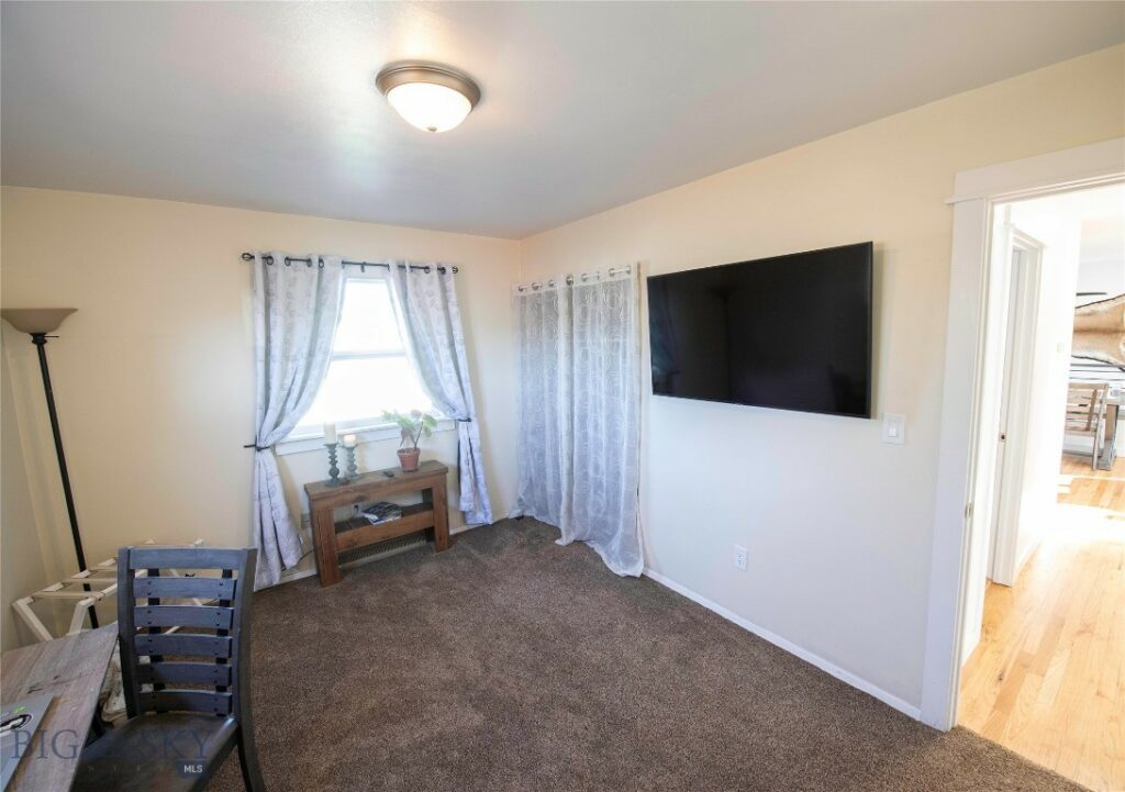 405 N Weaver, Belgrade MT 59714