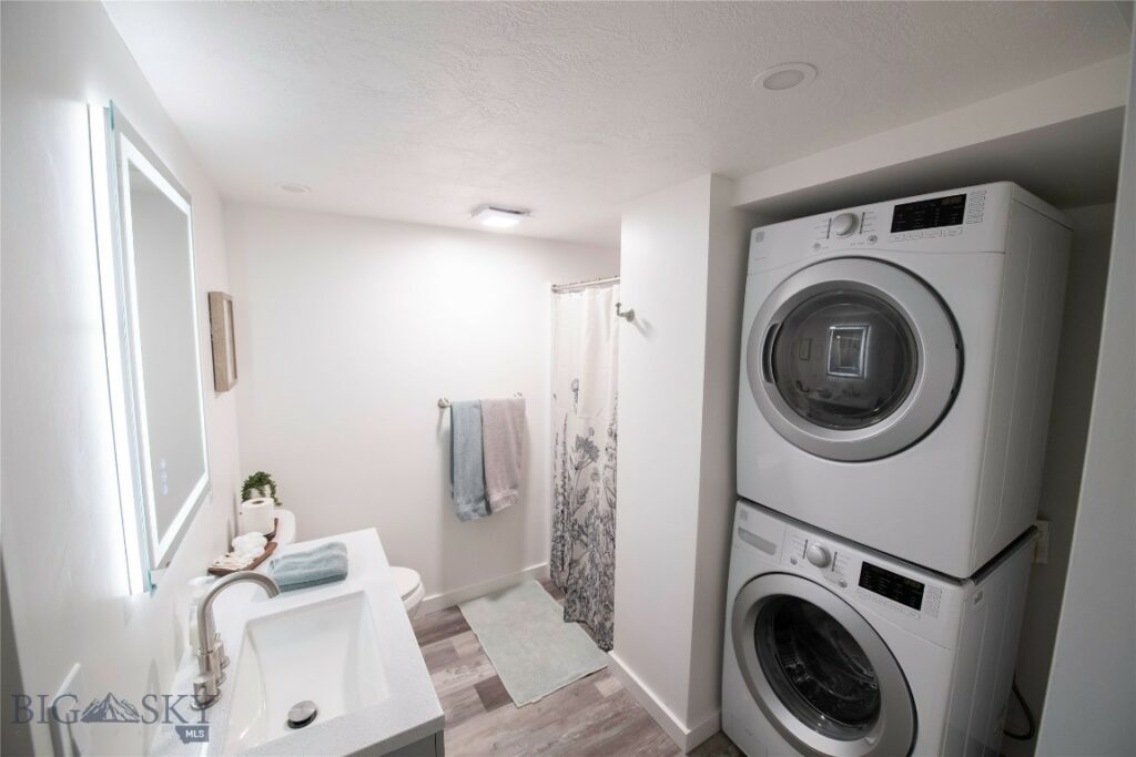 405 N Weaver, Belgrade MT 59714