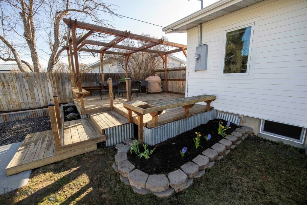 405 N Weaver, Belgrade MT 59714