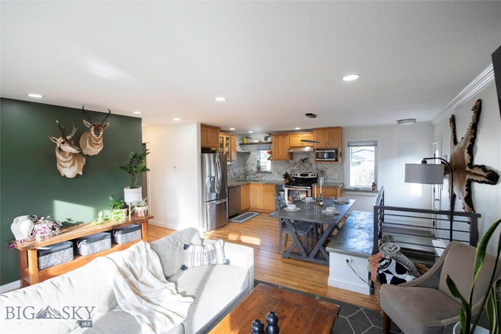 405 N Weaver, Belgrade MT 59714