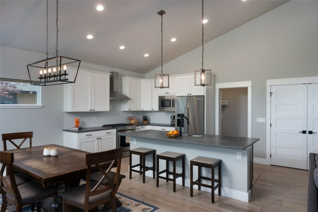 41 Lion Peak Drive, Bozeman MT 59718