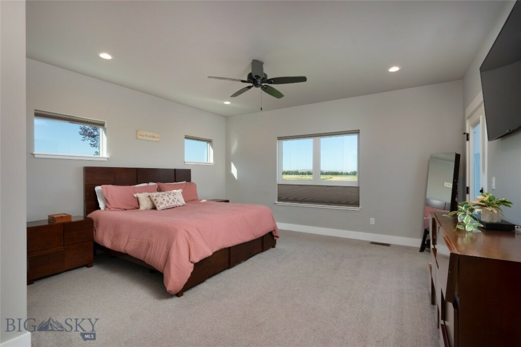 41 Lion Peak Drive, Bozeman MT 59718