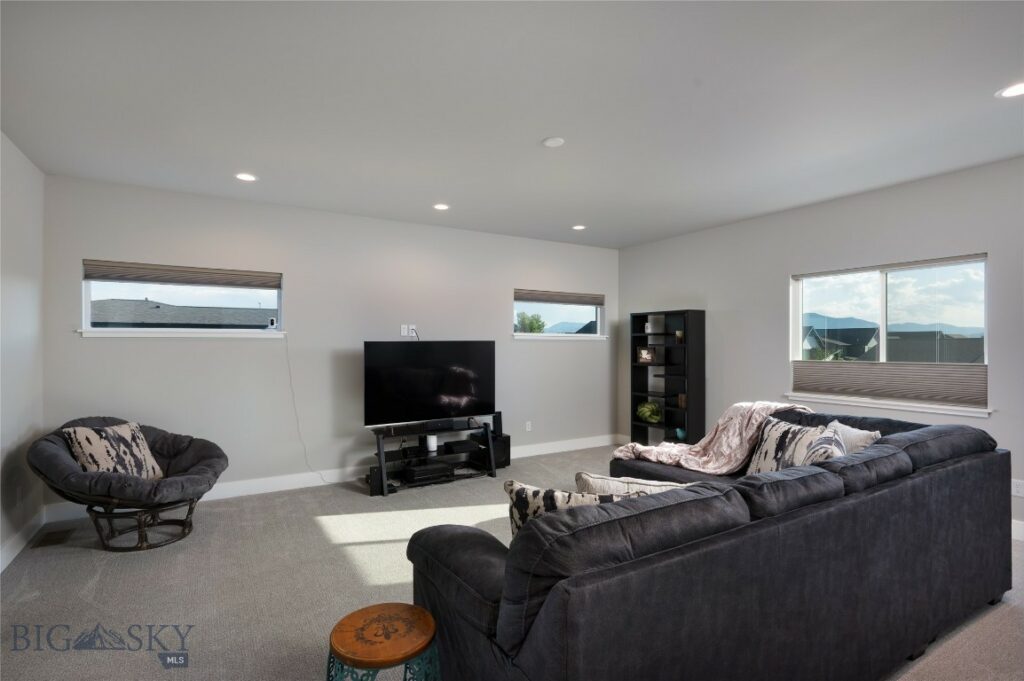 41 Lion Peak Drive, Bozeman MT 59718