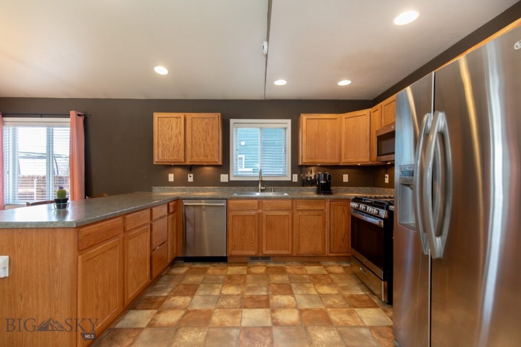 410 N River Rock Drive, Belgrade MT 59714