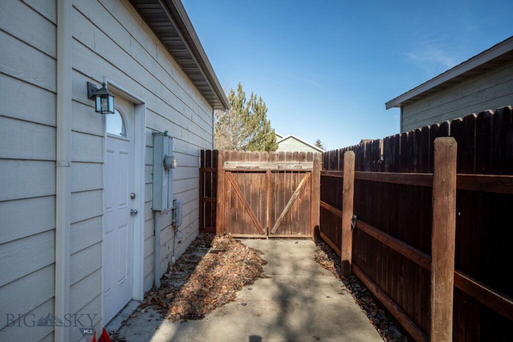 410 N River Rock Drive, Belgrade MT 59714