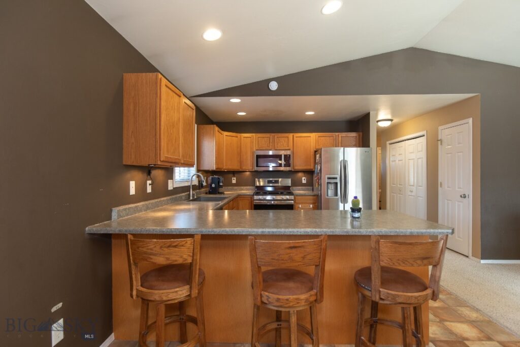 410 N River Rock Drive, Belgrade MT 59714