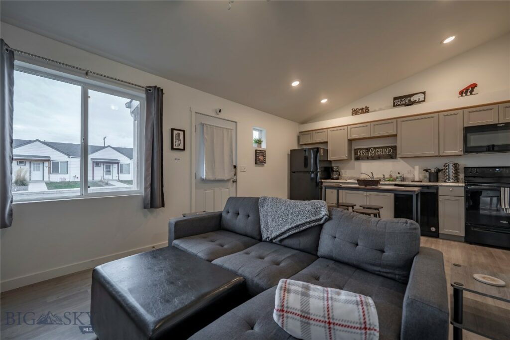 410 Brookline, Livingston MT 59047