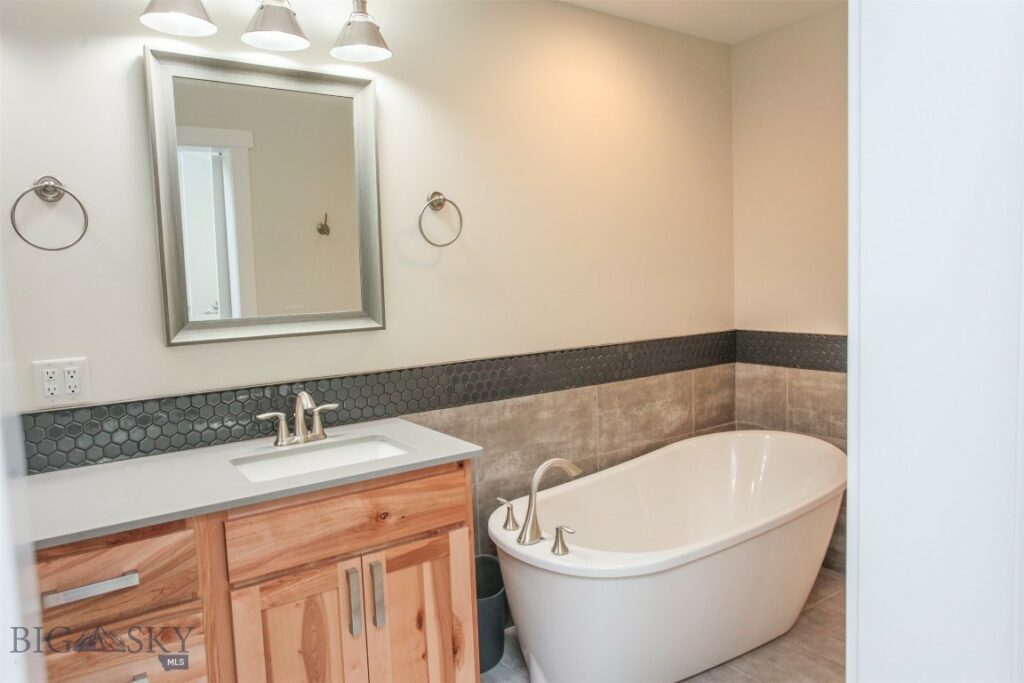 4106 Tanzanite Drive, Bozeman MT 59718