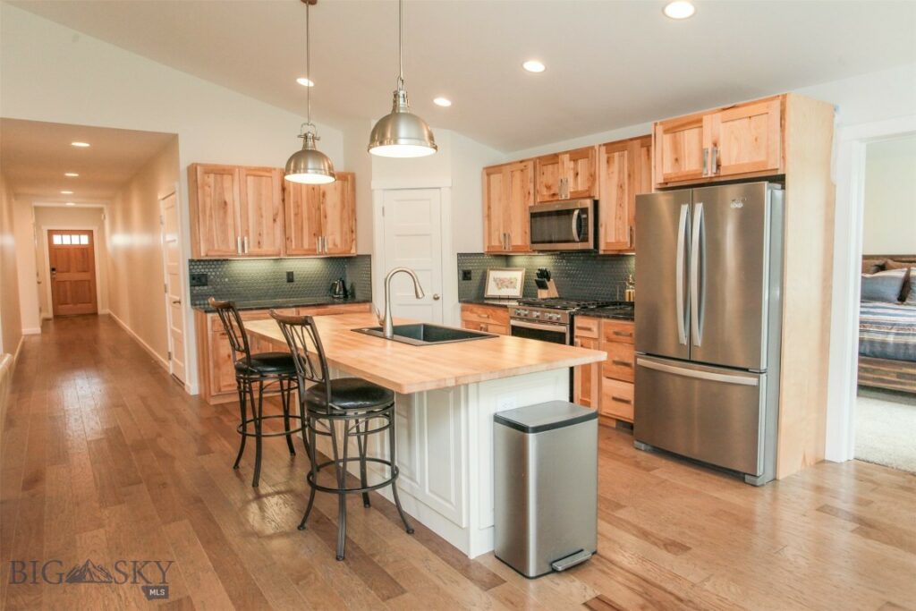 4106 Tanzanite Drive, Bozeman MT 59718