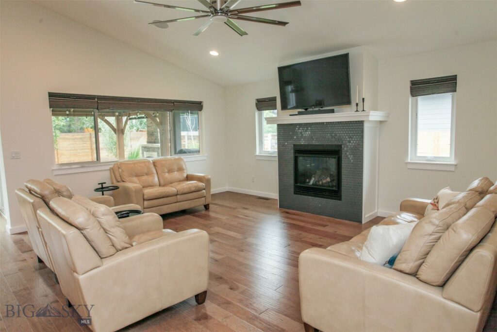 4106 Tanzanite Drive, Bozeman MT 59718