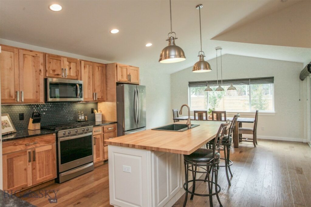 4106 Tanzanite Drive, Bozeman MT 59718