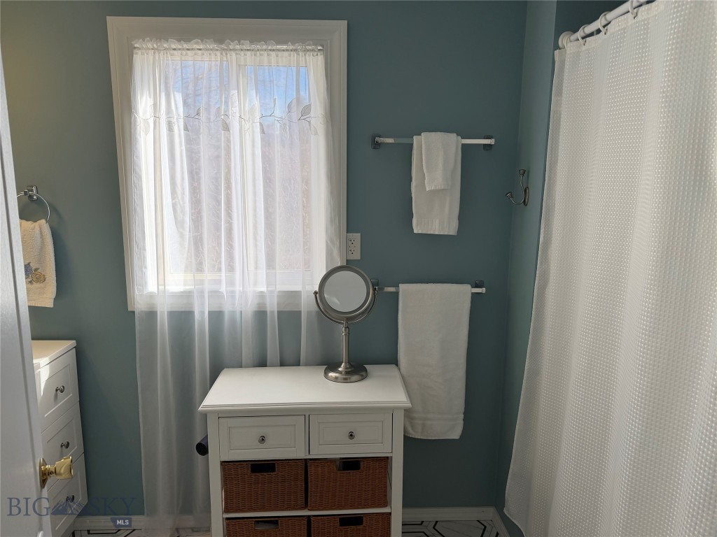 411 S 12th Street, Livingston MT 59047