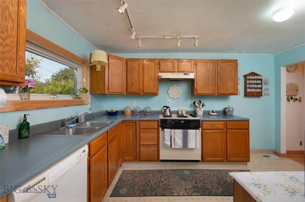 411 S 12th Street, Livingston MT 59047