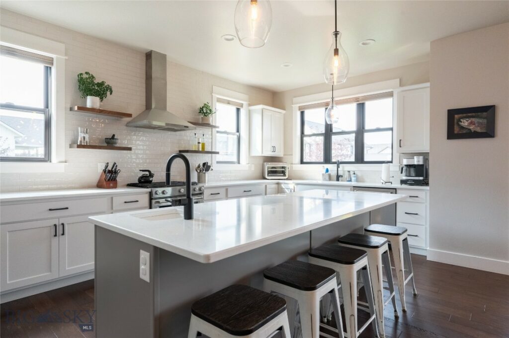 4113 Renova Lane, Bozeman MT 59718